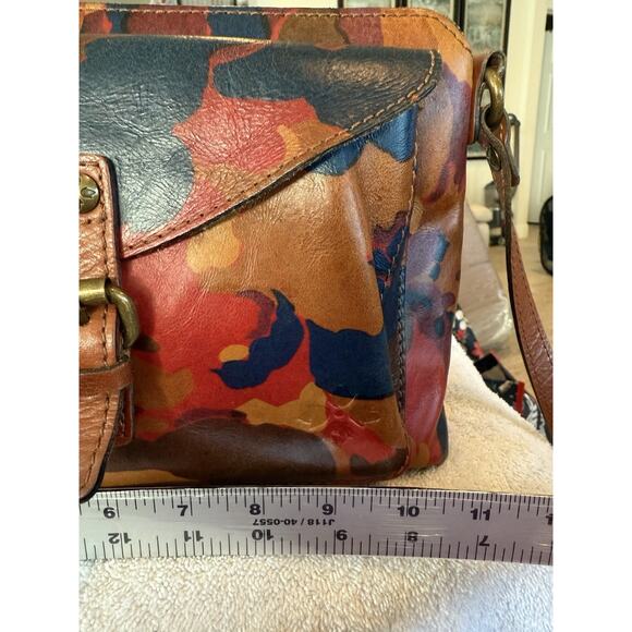 Patricia Nash Avellino Camo Leather Crossbody Bag/Purse Multicolor Boho EUC - Picture 10 of 10